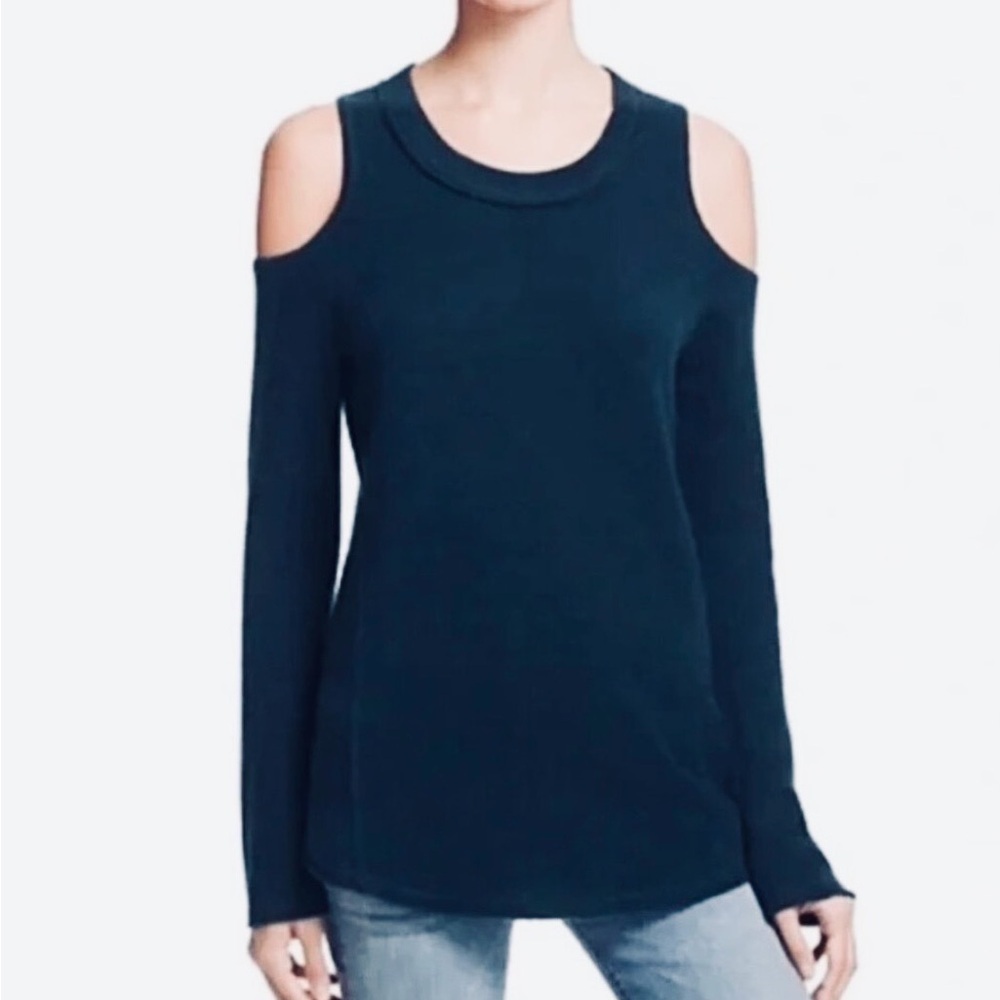 Aqua Cashmere Cold Shoulder Navy Sweater Size M